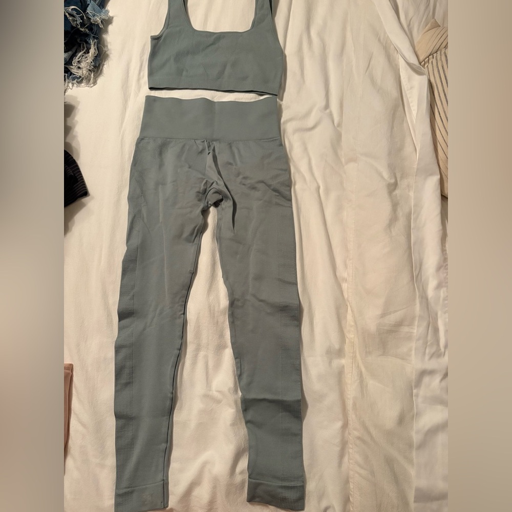 SET Active Ribbed Gray Activewear
